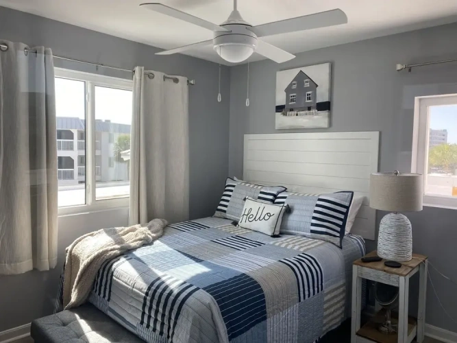 2 Bedrooms Standard room with balcony and with partial ocean view