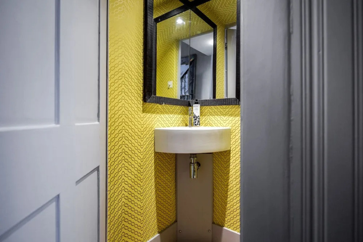 Exquisite Designers Abode