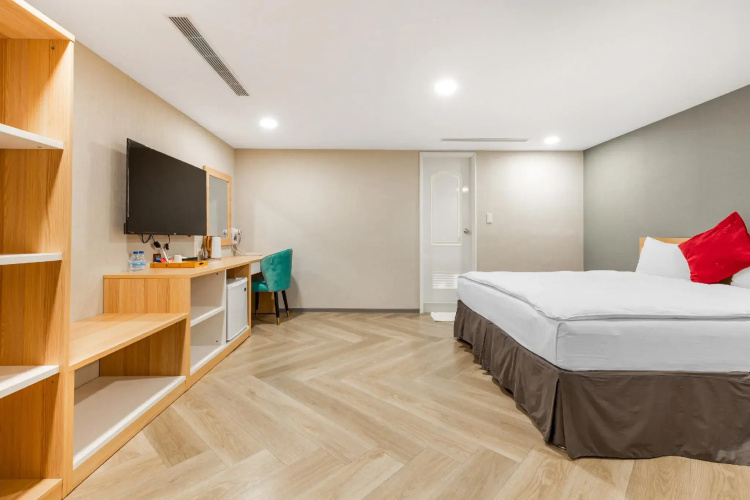Mu Chen Hotel