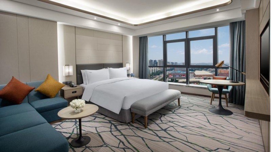 Deluxe Double Suite