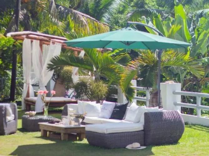 2 Bedrooms Villa