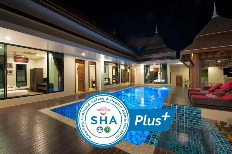 4 Bedrooms Luxury Villa with pool view