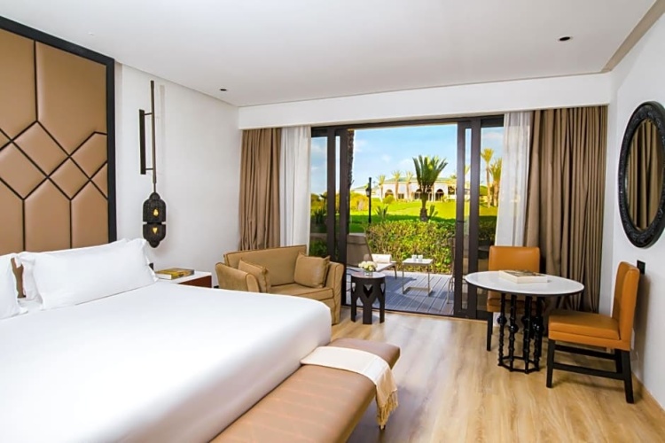 Patio Double room with garden view