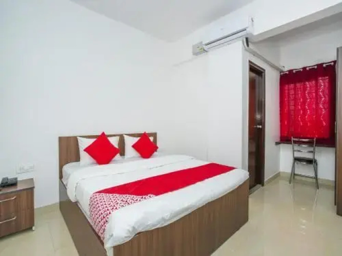 OYO 18718 Pavitra Delux