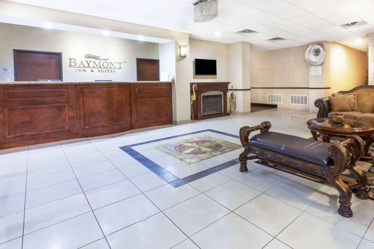 Grander Inn & Suites