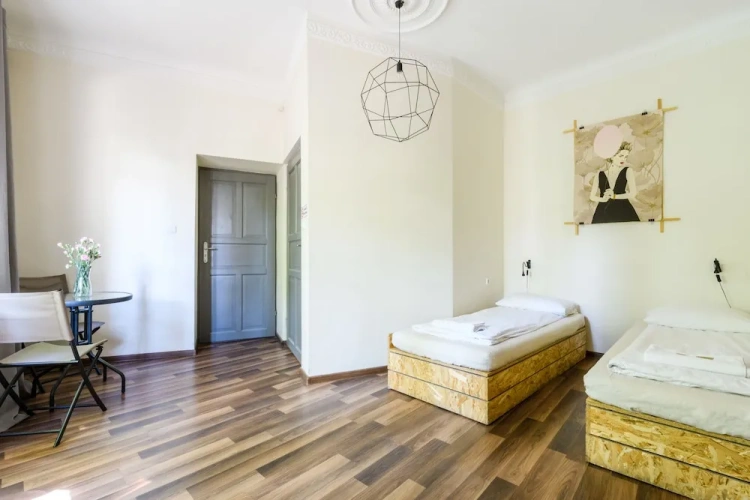 Classic Double Basement room with balcony
