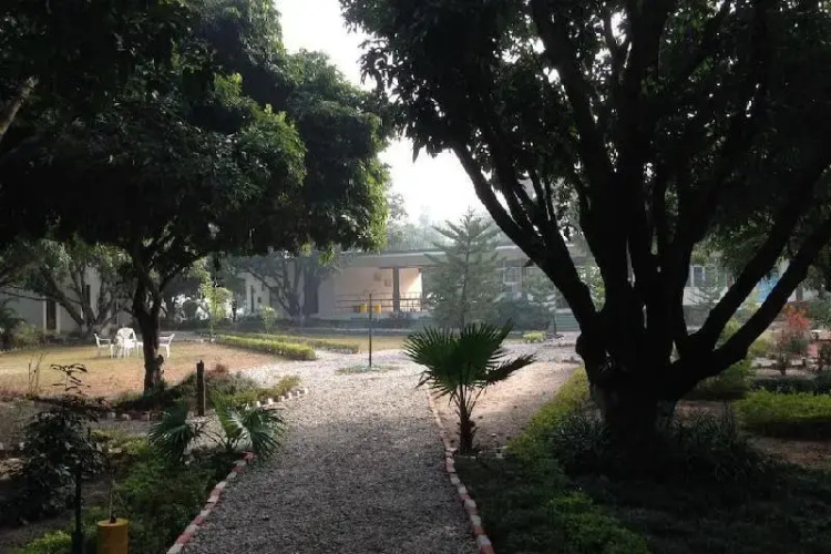 Kanwhizz Hum Tum Resort