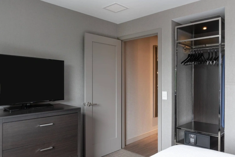1 Bedroom Double Suite