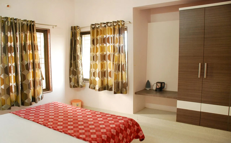 Treebo Trend Hotel Shiva's