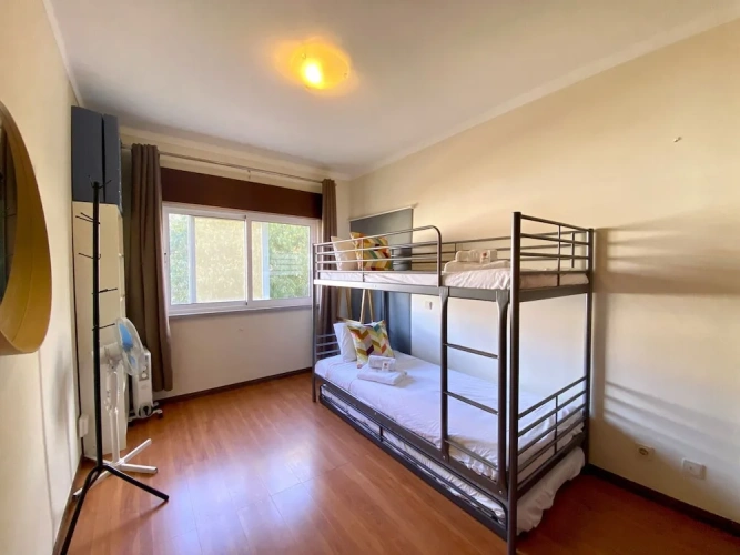 2 Bedrooms Apartment