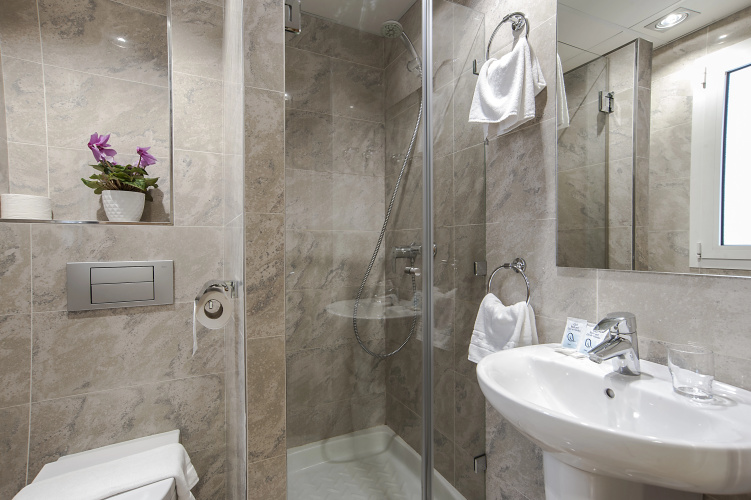 Iraipe Izaga Hostal photo 8