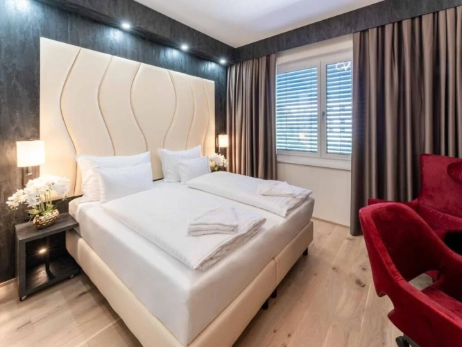 Premium Apartment