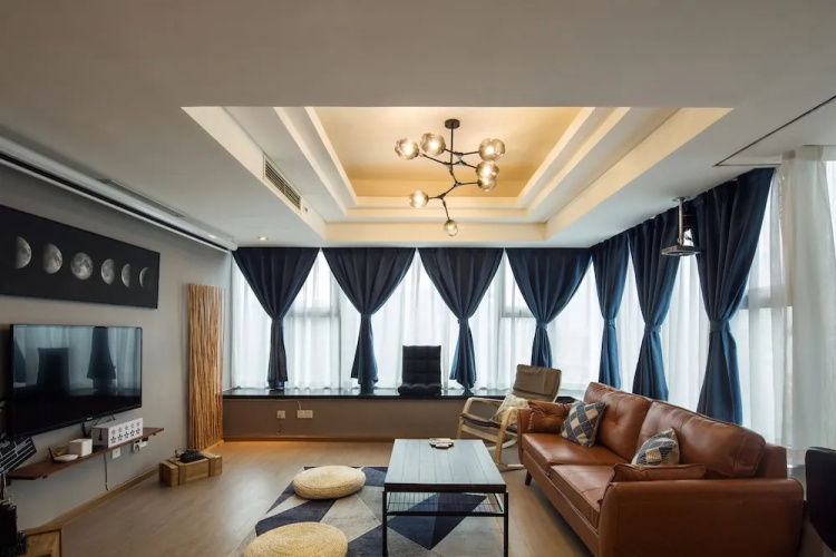 Chengdu Skyline International Apartment