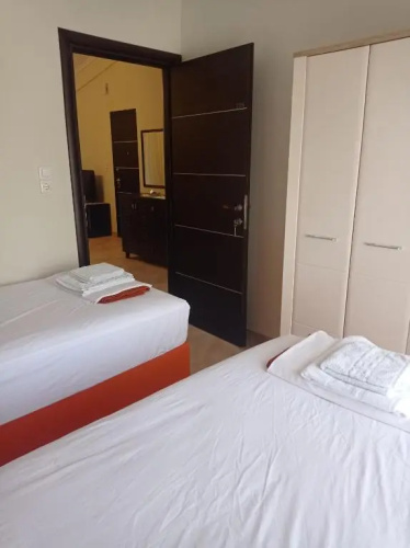 Deluxe Apartments 1