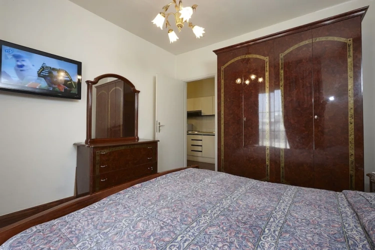 Suite with balcony