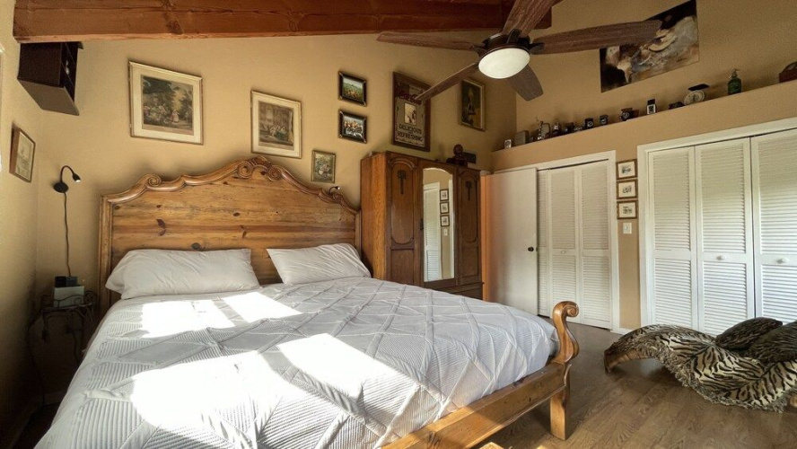 Treehouse Apartment Rentals