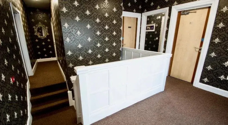 Rose Dene House Over view