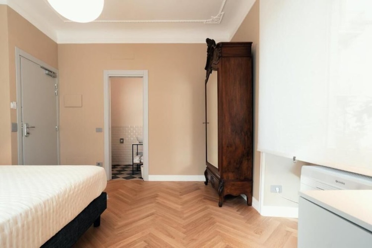 Deluxe Double room with courtyard view