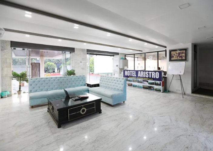 Hotel Aristro