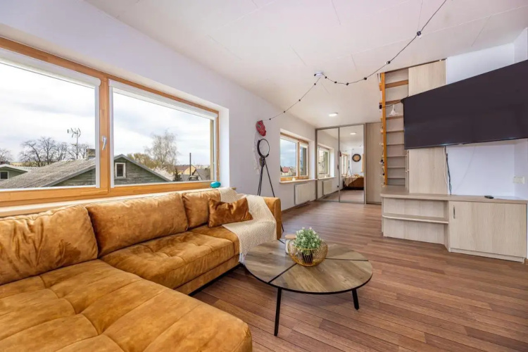 VIEW POINT APT@City Center+PKG, By Cohost