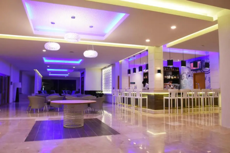 Hotel La Marina Plaza & Spa