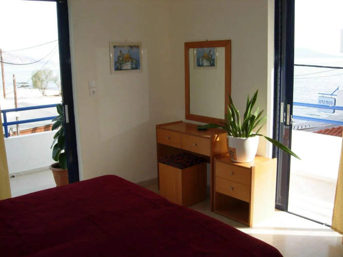 Philippos Studios & Apartments