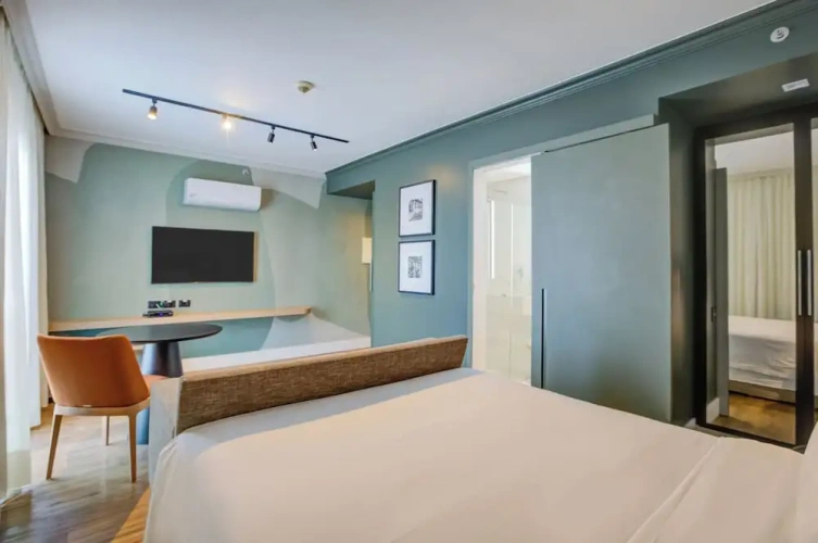 Deluxe Double room