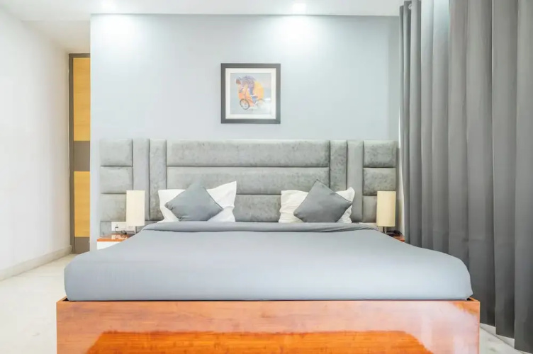 Housr 3 BHK Apartment Sector 45 Gurgaon