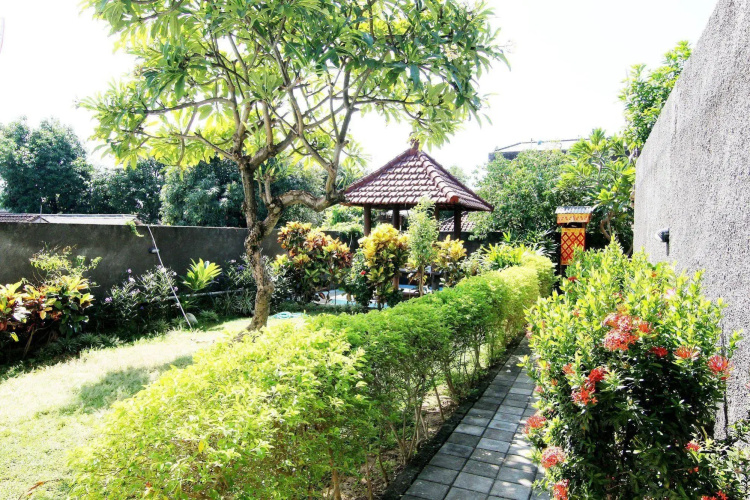 Gong Corner Guest House 2