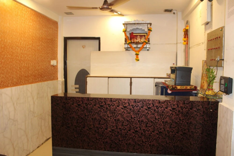 Swaraj Lodge