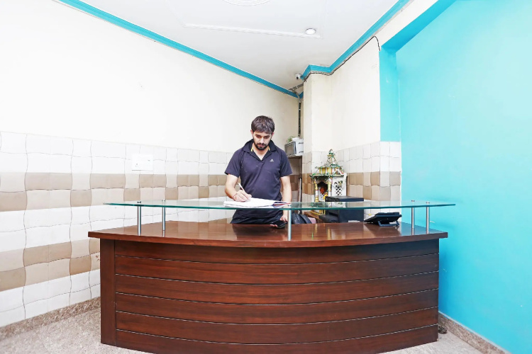 Star Inn by OYO Rooms