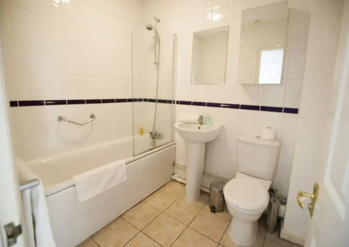 Alexandra Court 7