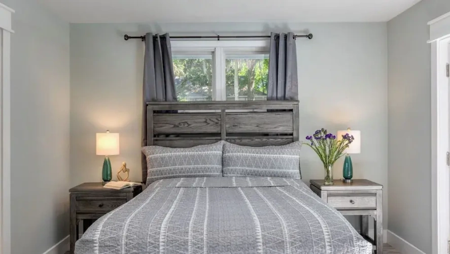 4 Bedrooms Cottage