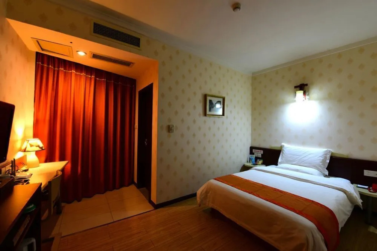 Le Cheng Hotel