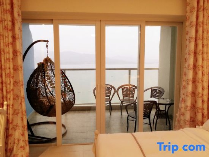 Deluxe Twin room with sea view