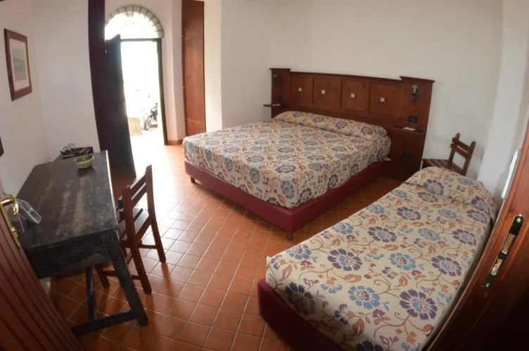 Standard Quadruple room