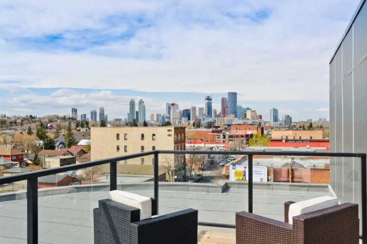 1410 Inglewood Condominium