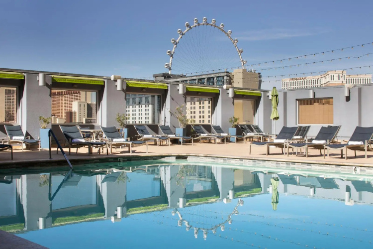Platinum Hotel & Spa photo 17