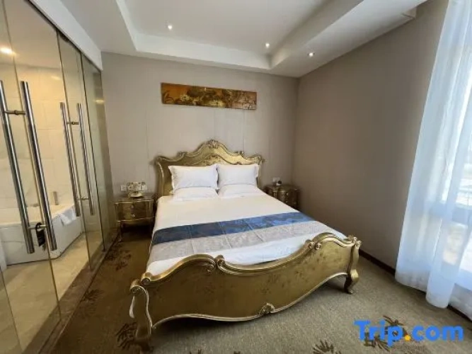 Executive Double Suite
