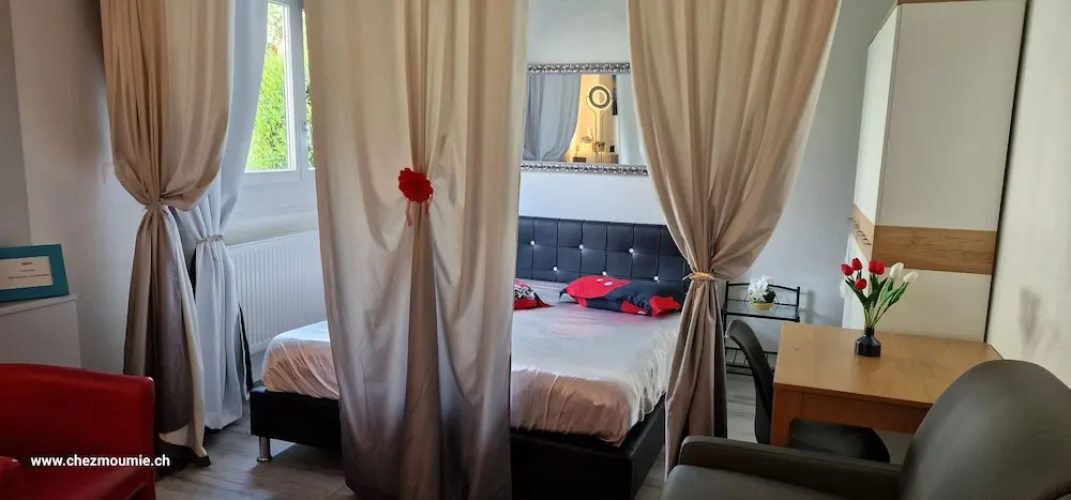 Room-attypical Calm Harmonious Relaxing