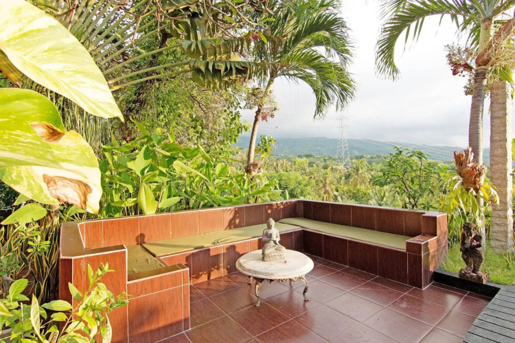 ZEN Premium Lovina Damai Hill Side