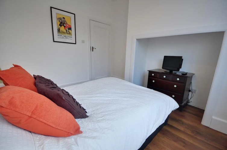 29a Sandbourne in Bournemouth