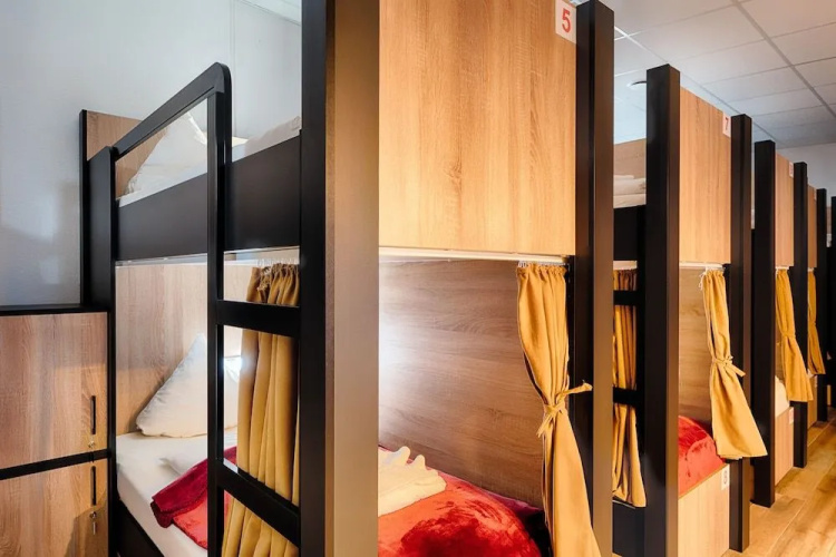 Hostel West light