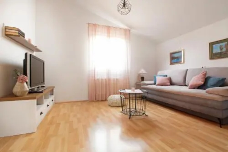 Apartments Irena