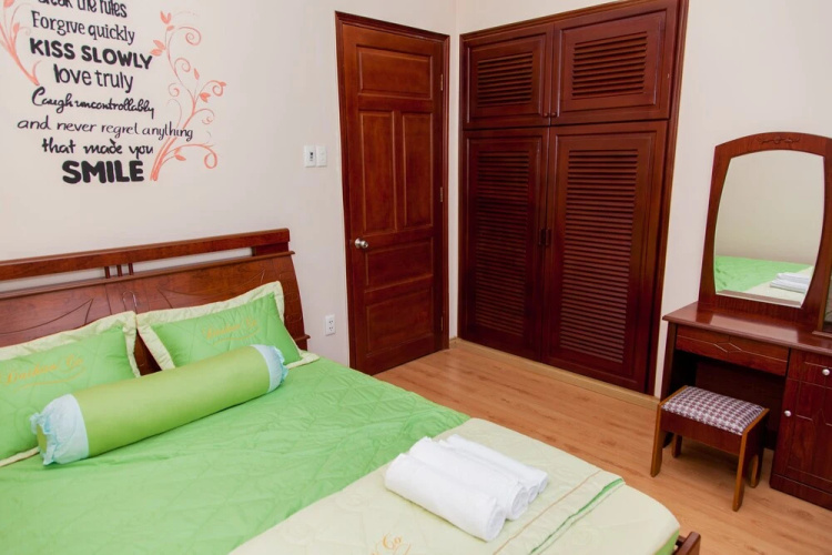 Mango's House