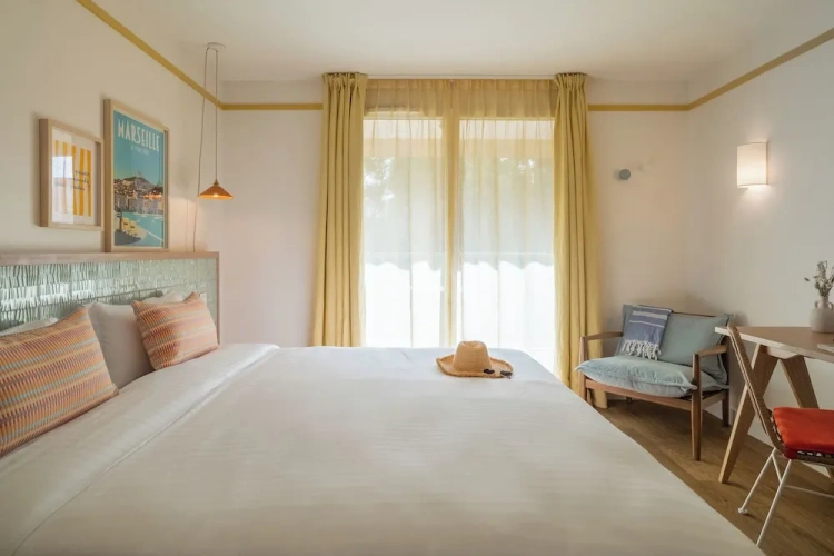 Deluxe Double room with balcony