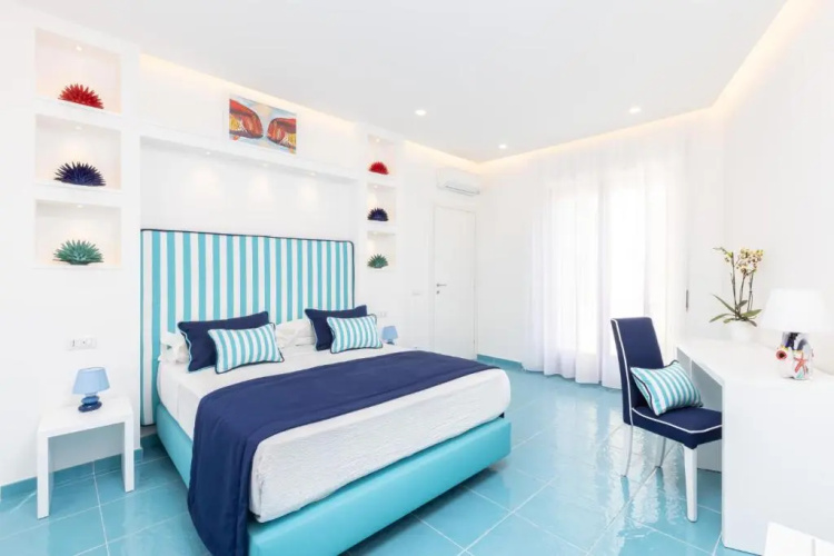 Blu Oltre Sorrento