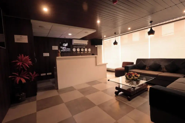 De Royale Sapphire Suites