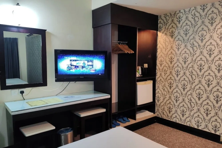 Standard Family room