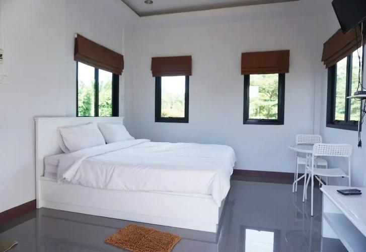 Standard room with balcony